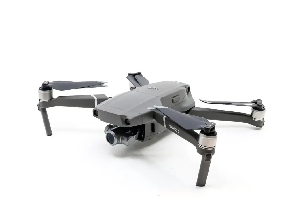 DJI Mavic 2 Zoom: Valloita maailma optisella zoomilla