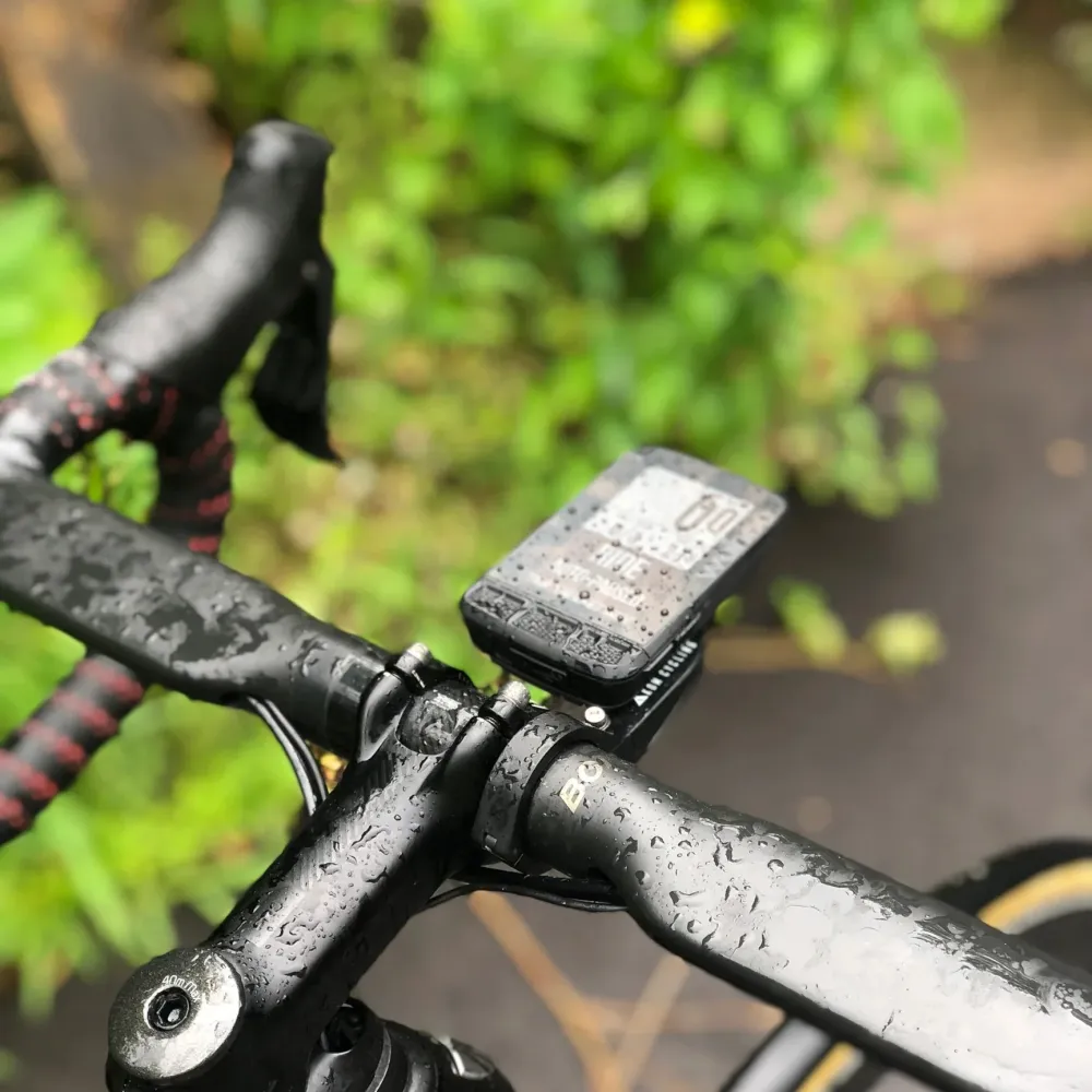 WAHOO KOM CYCLING GPS-ohjaustangon pidike musta