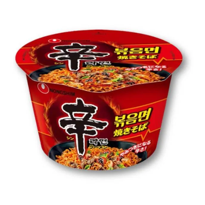 Nongshim Tulinen Ramen Yakisoba - Kupillinen Nuudelia