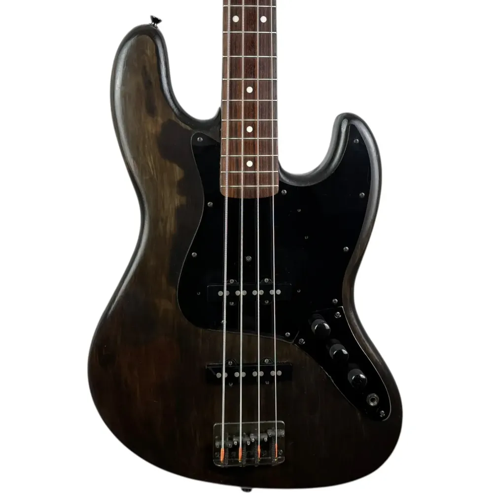 Fender Japan Traditional 60s Jazz Bass 2002-2004 - Saksanpähkinä