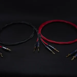 Signature kaiutinkaapelit Arachne Audio