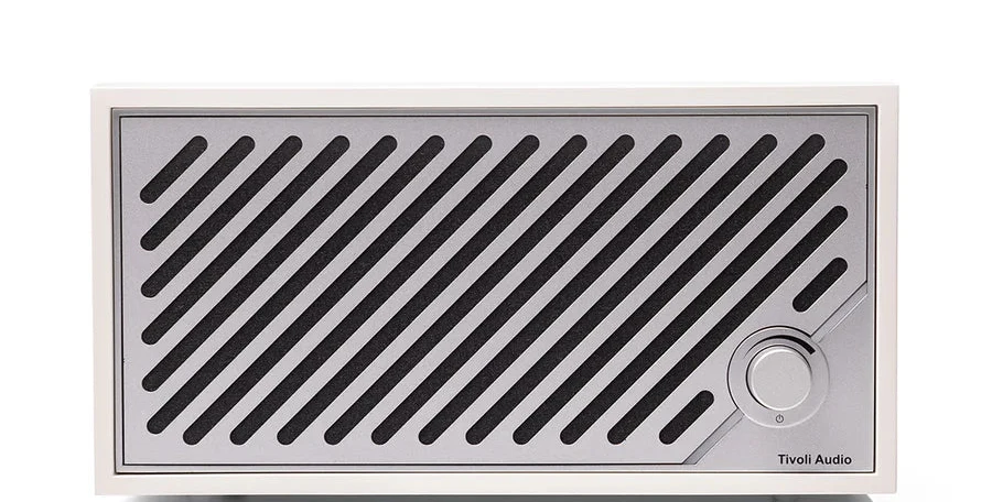 Tivoli Audio Model Two Digital Bluetooth Kaiutin (Valkoinen/Hopea)
