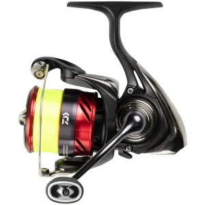 Daiwa 23 Ninja LT 2000 Avokela + 0.13mm J-Braid kuitusiima puolattuna