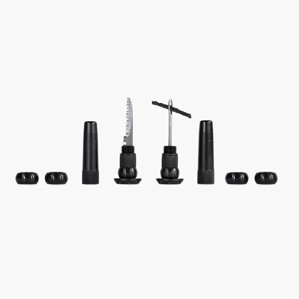 MUC OFF Integroitu Tubeless Repair Kit Musta