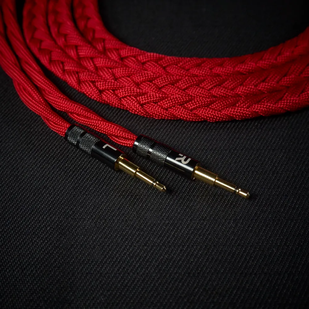 Monoliitti M1060, M1060C ja M570 Custom -kaapeli (kaksois-2,5 mm) - Aranea-sarja Arachne Audio