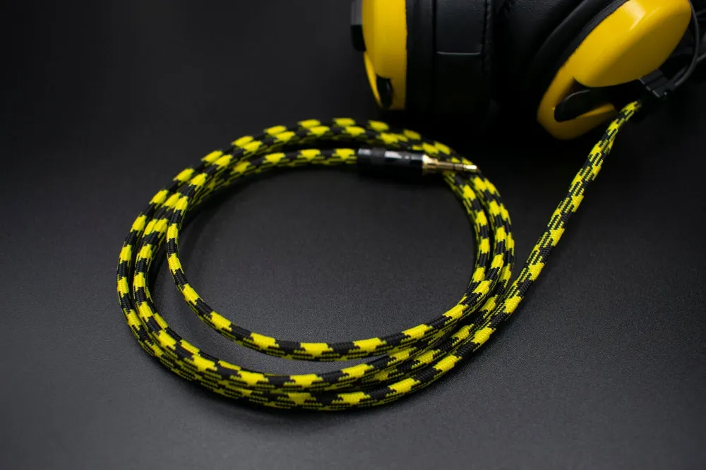 Sennheiser HD25-kustomoitu vaihtokaapeli - Medusa-sarja Arachne Audio
