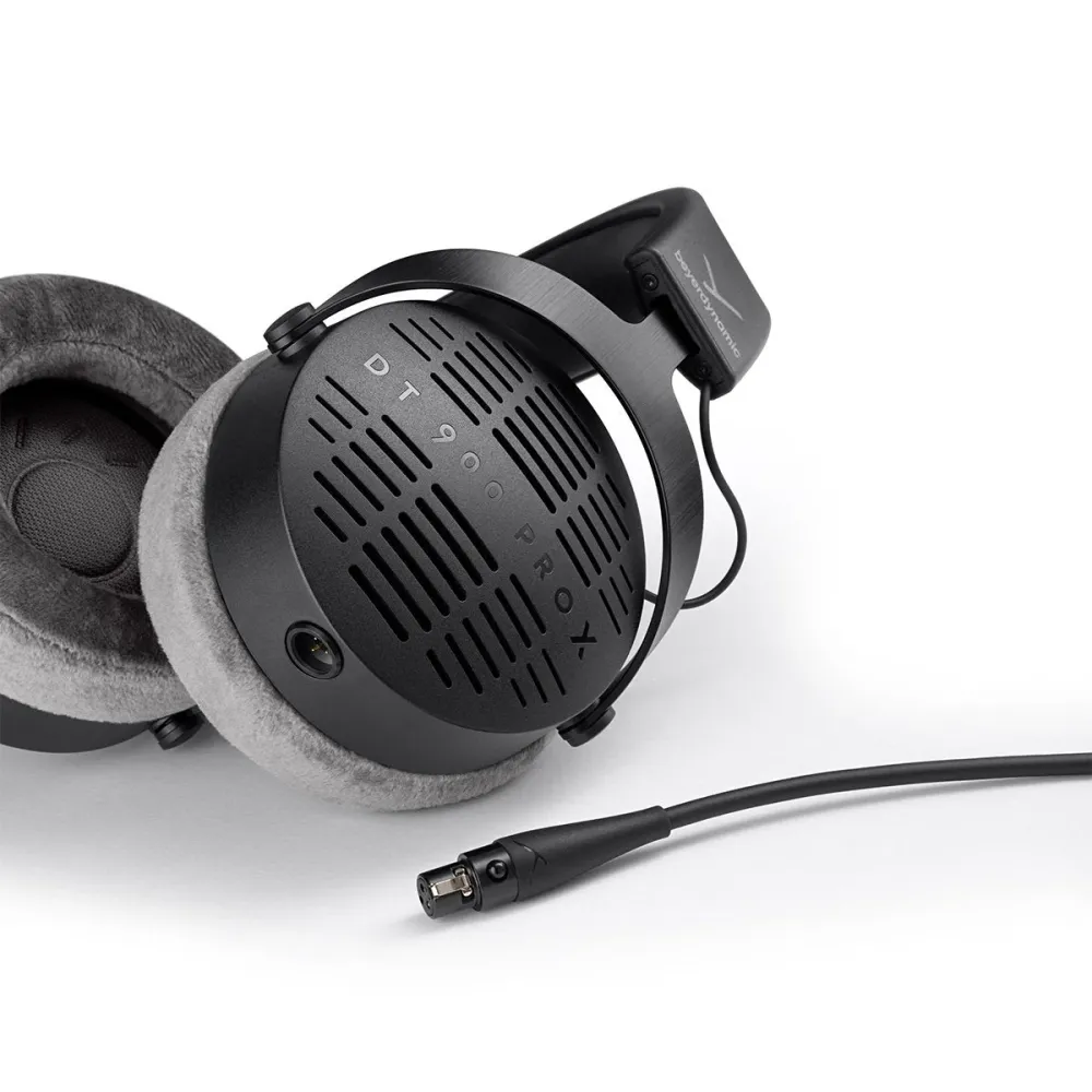 Beyerdynamic DT 900 PRO X Arachne Audio