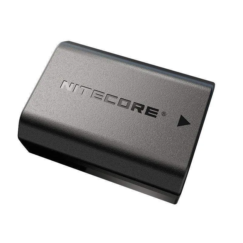 Nitecore UFZ100 -akku: Luotettavaa virtaa laitteillesi