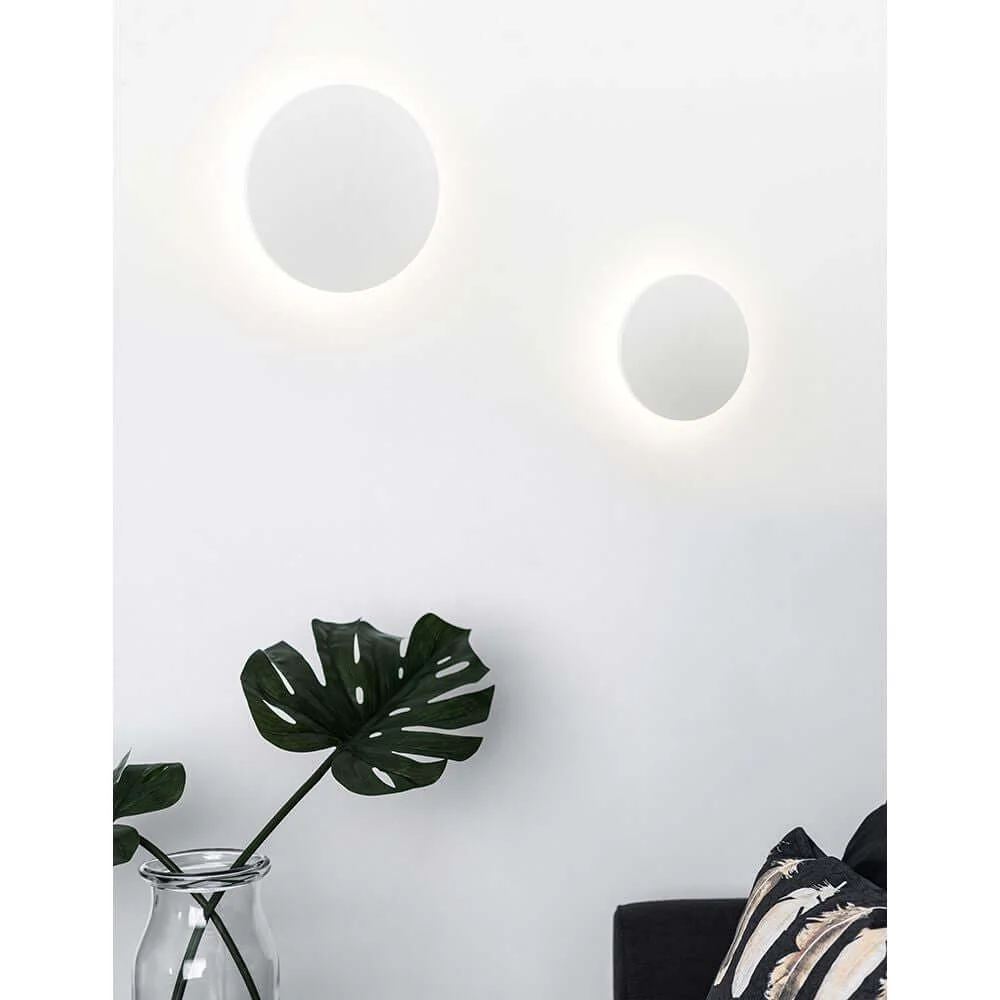 Astrid -LED -seinävalaisin