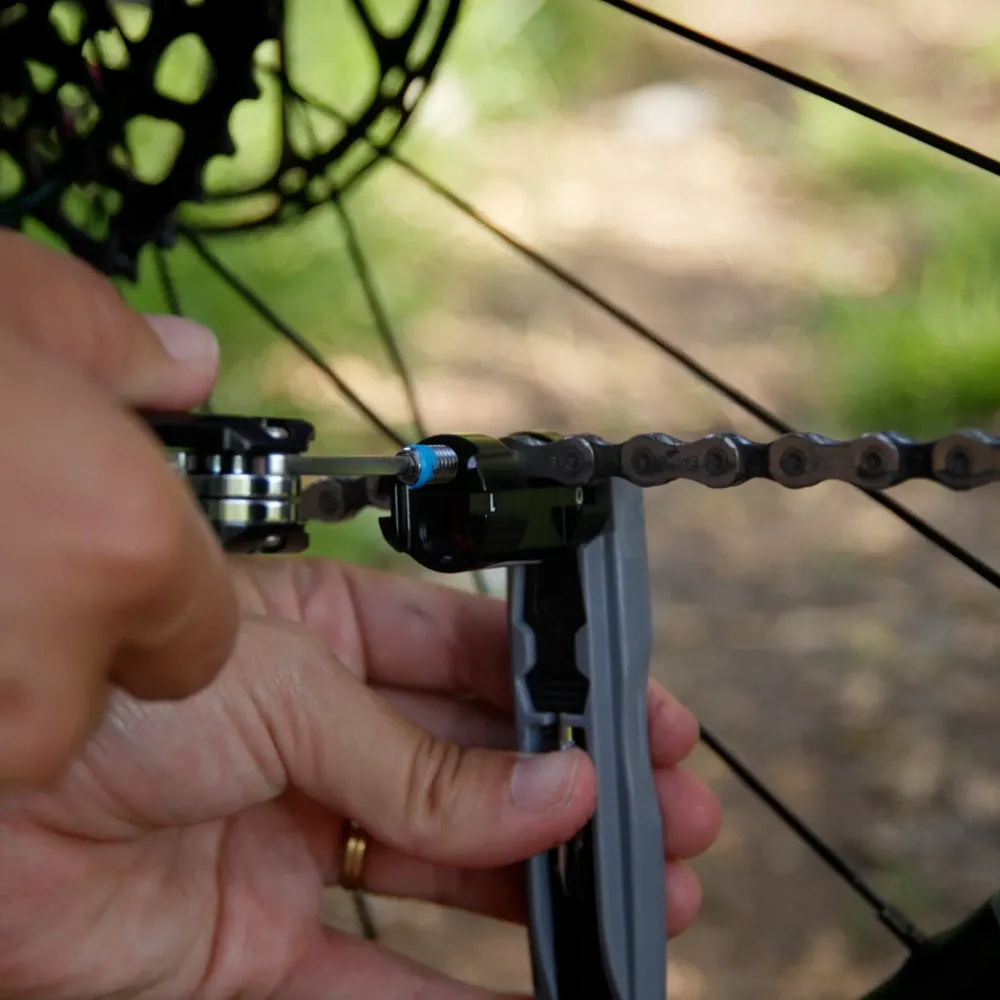 CRANKSBROTHERS S.O.S TS18 ruuvimeisseli monitoimityökalut