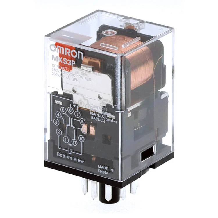 Omron-rele 24V DC 3PDT 10A pistokeliitäntä MKS3P_DC24