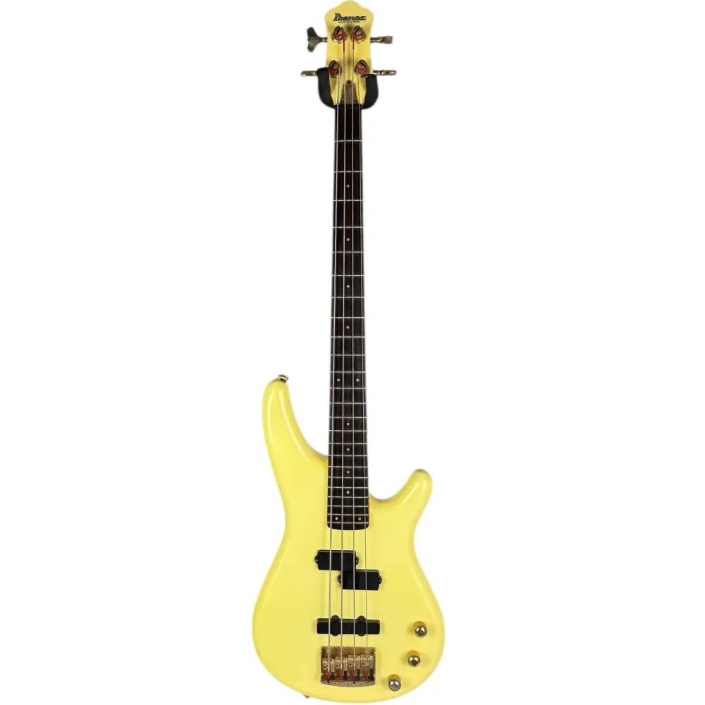 Ibanez Roadstar II -sarjan basso 1987 - helmiäisvalkoinen
