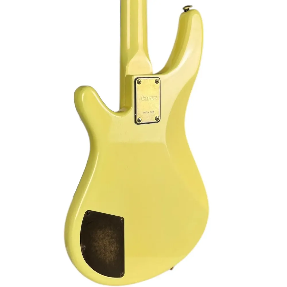 Ibanez Roadstar II -sarjan basso 1987 - helmiäisvalkoinen