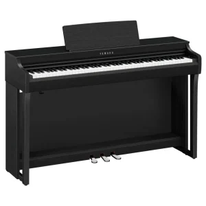 Yamaha CLP-825 Sähköpiano (Musta)