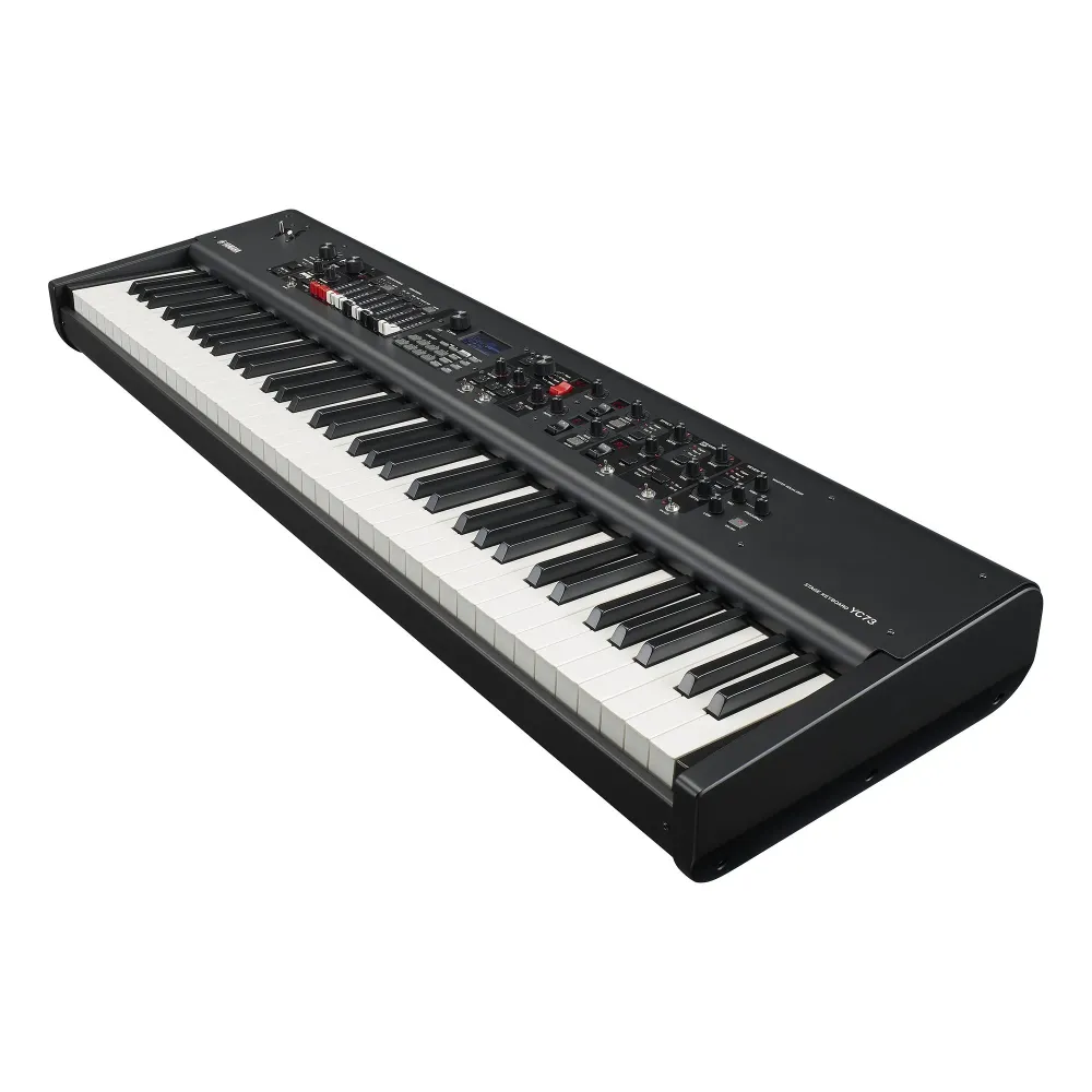 Yamaha YC73 Digital Stage Kosketinsoittimet (Tasapainotettu vasara)