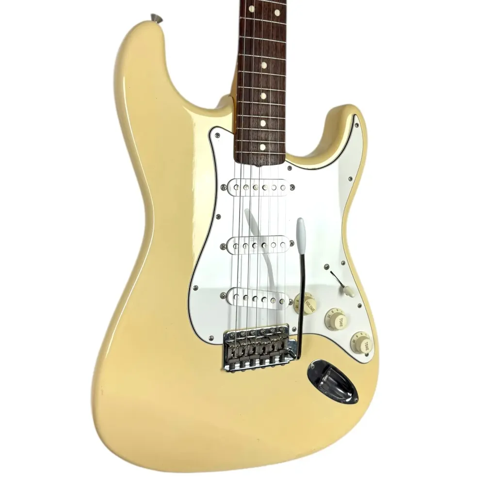 Fender Japan ST62-58US ’62 Uudelleenjulkaisu Stratocaster 1997-2000 - Vintage White