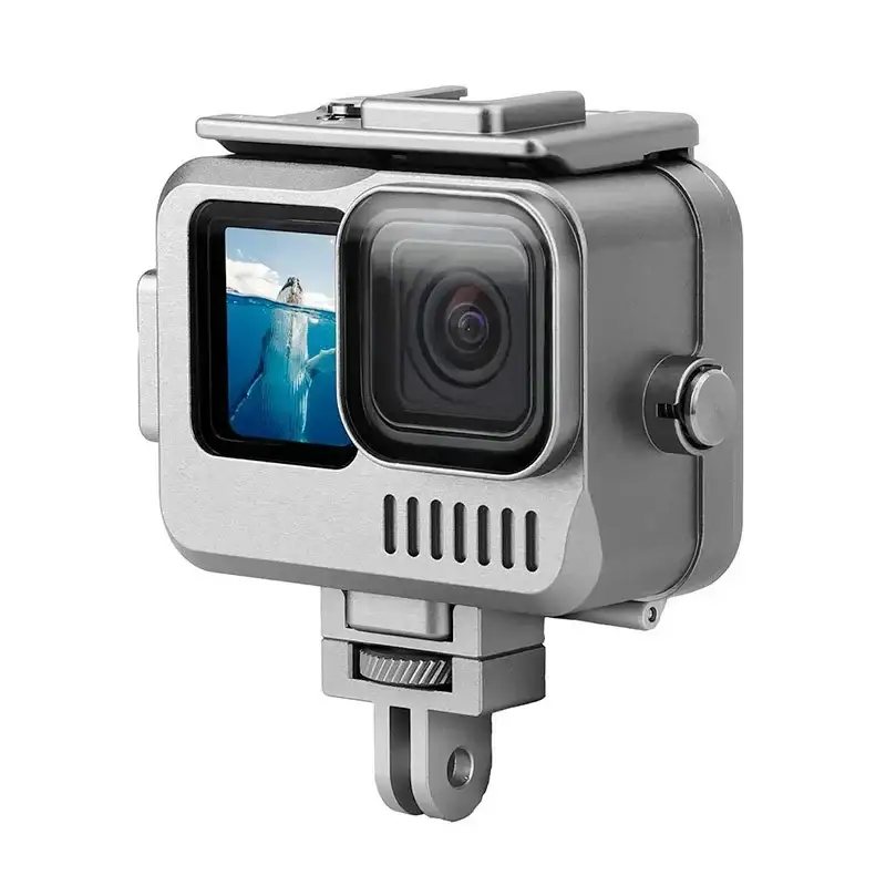 Vedenpitävä alumiinikotelo lisävarustepidikkeellä ja kylmäkenkällä GoPro H:lle