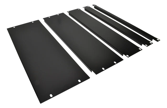 19" Musta Rack Paneeli