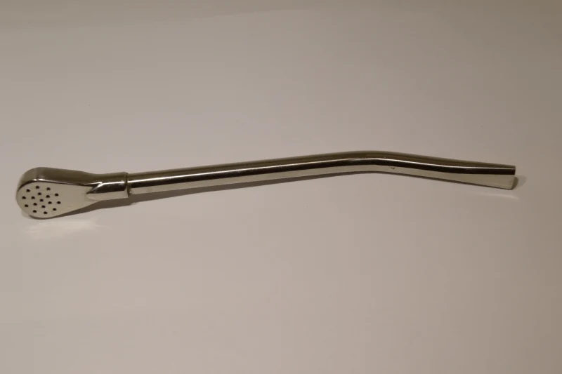 Bombilla mate pilli taivutetulla varrella