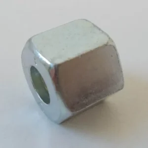 Union Nut üm-8 varaosana renkaan ruuvin leikkaamiseen 8 mm