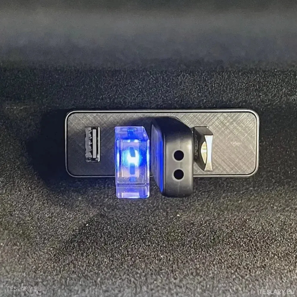 Tesla 3 Highland Glove Box -telakointiasema 4 -satamat